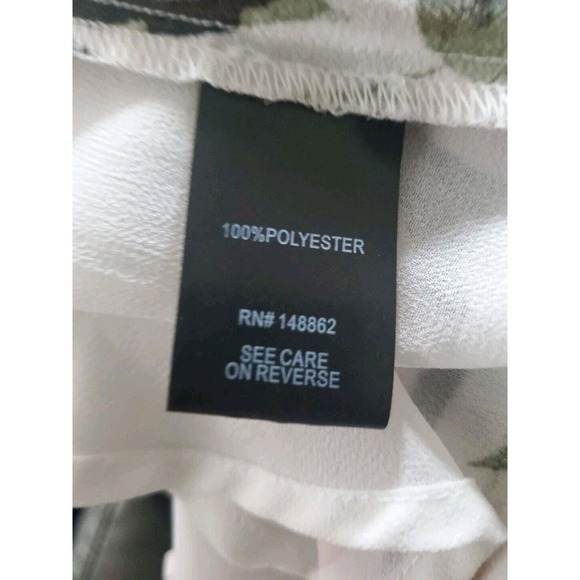 Torrid Size 1 (1X-M/L)Sheer Flutter Sleeve White Pink Floral Elastic Waist Tunic - Picture 9 of 11